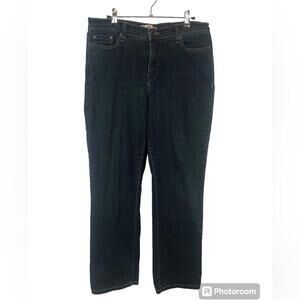 Levi’s Perfectly Slimming 512 Straight Leg